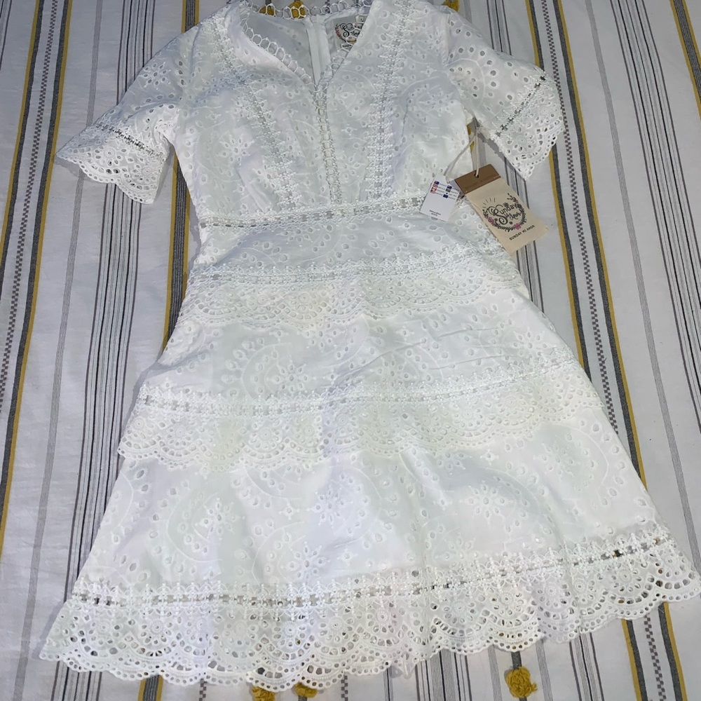 NWT Sunday Mi Amor White dress, size M
